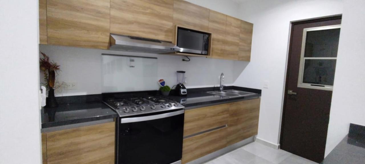 Gorgeous Apartment Hoestel Long Island! Cancún Exterior foto